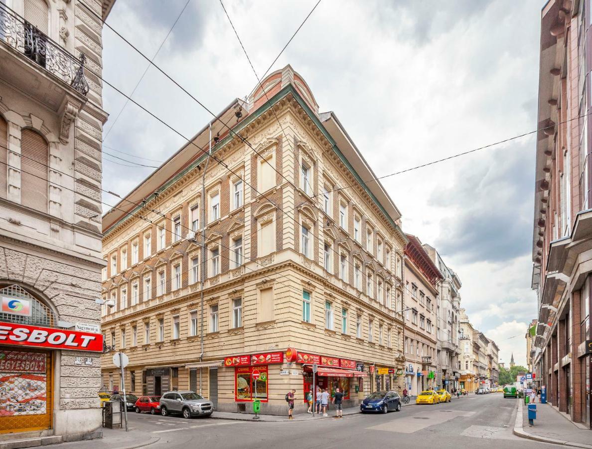 Budapest Broadway Apartment Exteriör bild